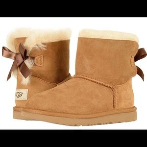 Short Female Ugg Boots